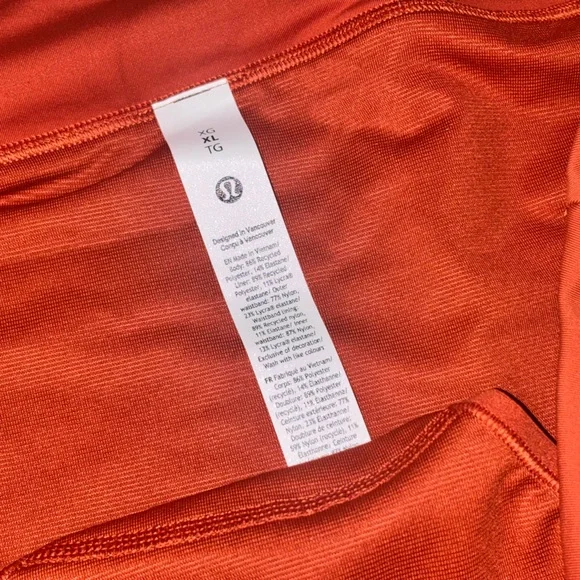Lululemon Speed Up Mid Rise shorts with a 4-inch in Autumn Rust SZ XL - Picture 5 of 8